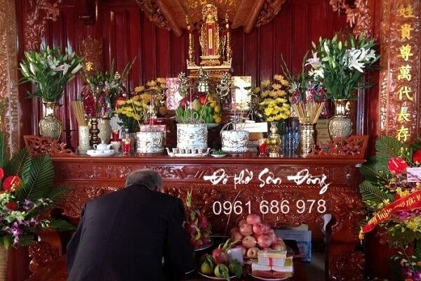 Bàn thờ gia tiên ngày ăn hỏi nét đẹp trong văn hóa của người Việt