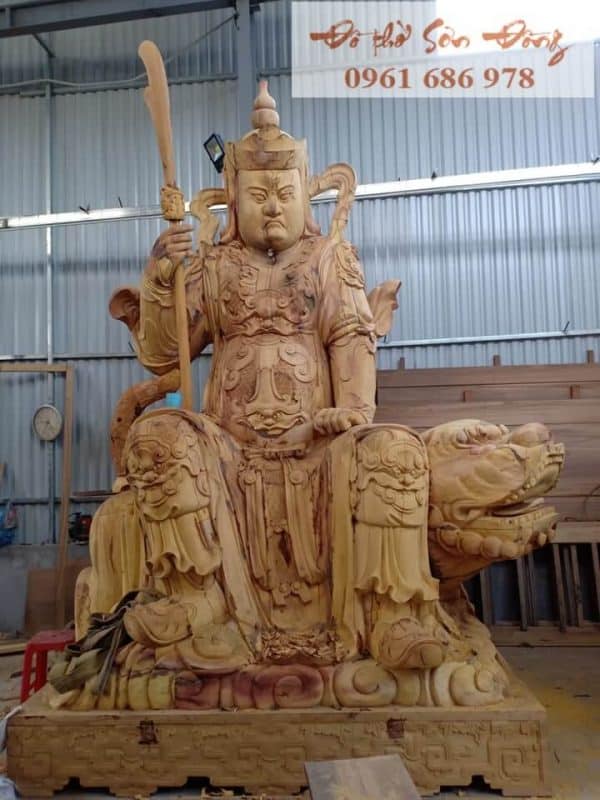 Tượng hộ pháp cưỡi kỳ lân bằng gỗ mít