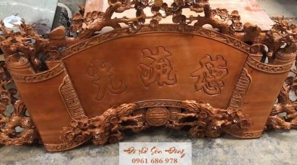 Cuốn thư Tùng Hạc gỗ dổi liền tấm