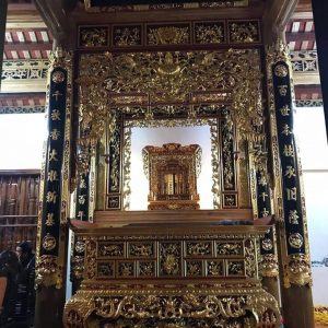 Hoành phi câu đối, cửa võng, sập thờ, ngai thờ thếp vàng đẹp