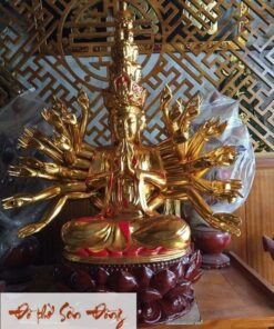 Tượng Thiên Thủ Thiên Nhãn dát vàng ngồi đài sen