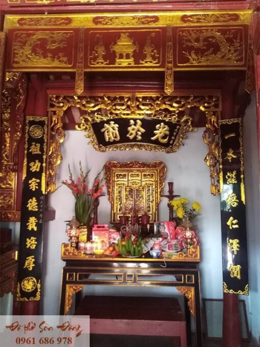 Cuốn thư câu đối gỗ mít