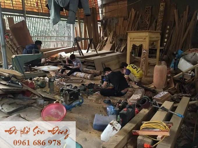 Đồ thờ Chí Trung: Gìn giữ hồn Việt trong từng nét chạm Sơn Đồng