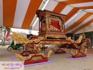 Kiệu Thờ: Biểu Tượng Tôn Nghiêm Trong Các Nghi Lễ Tâm Linh